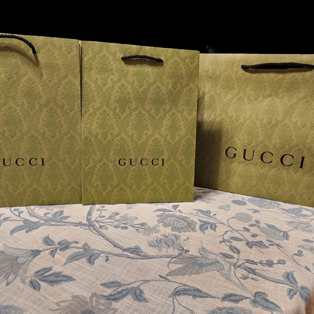Gucci Olive Green Shopping Bags